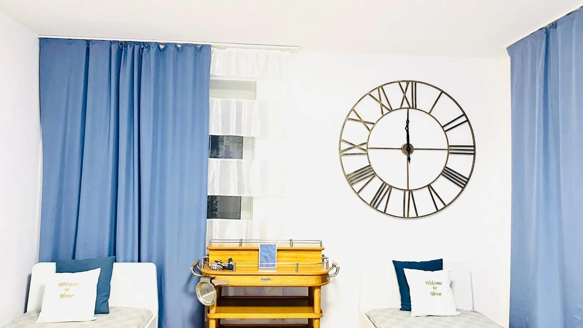 Welcometomessepremium Three Bedroom Apartment Hannover